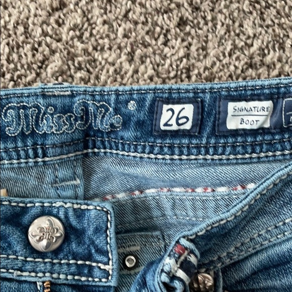 Jeans - Picture 2 of 5